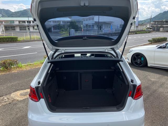 A3 スポーツバック1.4TFSI アルパイン前後ドライブレコーダー/社外マフラー/エアロ/ダウンサス/RSグリル/ETC/Bluetooth接続/アルミホイール/プッシュスタート/バックカメラ(40枚目)