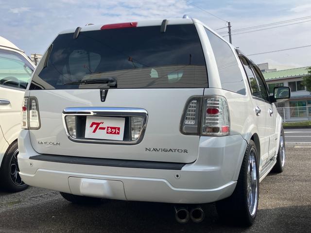 リンカーンナビゲーター ベースグレード（6枚目）