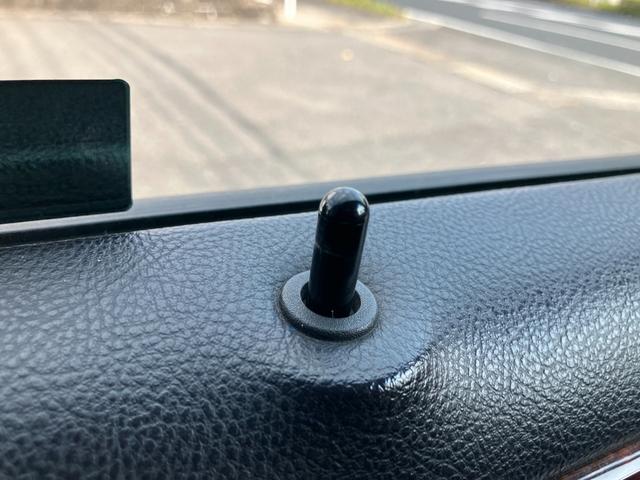 リンカーンナビゲーター ベースグレード（60枚目）