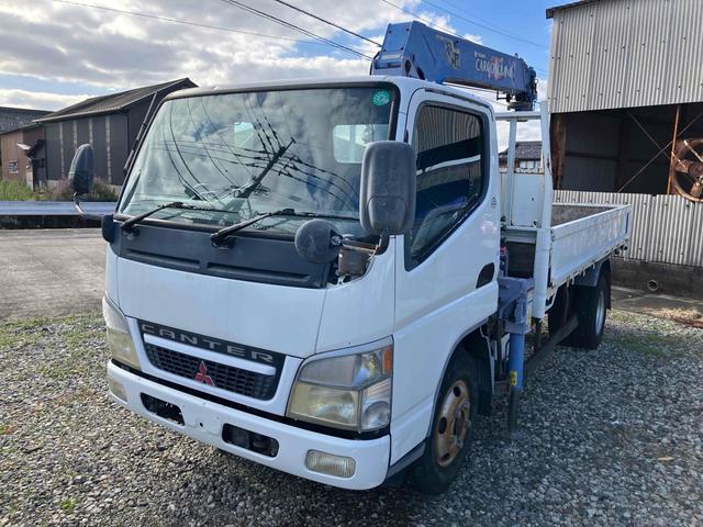 キャンター 　ＭＴ　後輪ダブル　エアコン　パワーウィンドウ　運転席エアバッグ（2枚目）