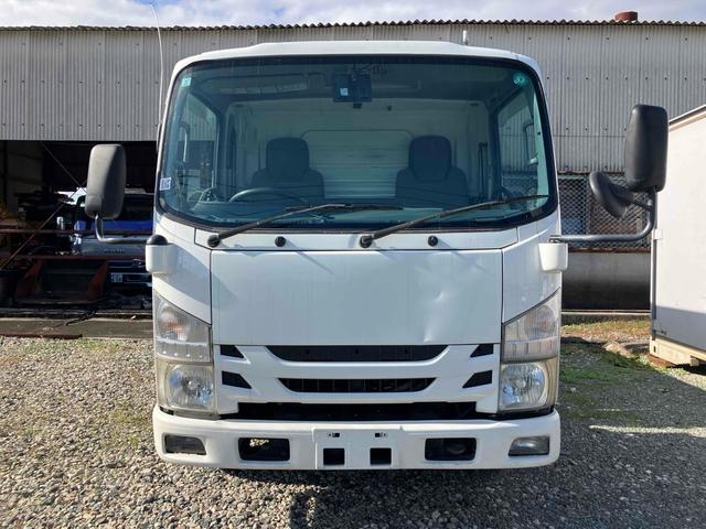 タイタントラック 　ＭＴ　後輪ダブル　ＥＴＣ　アイドリングストップ　電動格納ミラー　ＡＢＳ　エアコン　パワーステアリング　パワーウィンドウ　運転席エアバッグ（3枚目）