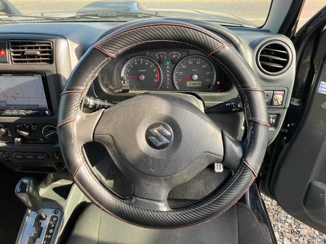 ジムニー ワイルドウインド 4WD ナビ キーレスエントリー 電動格納ミラー シートヒーター MT 盗難防止システム ABS CD DVD再生 ミュージックプレイヤー接続可 Bluetooth ルーフレール アルミホイール(3枚目)