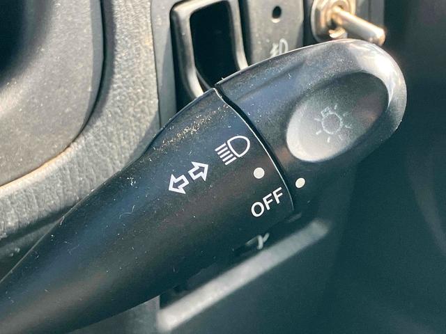 ジムニー ワイルドウインド 4WD ナビ キーレスエントリー 電動格納ミラー シートヒーター MT 盗難防止システム ABS CD DVD再生 ミュージックプレイヤー接続可 Bluetooth ルーフレール アルミホイール(10枚目)