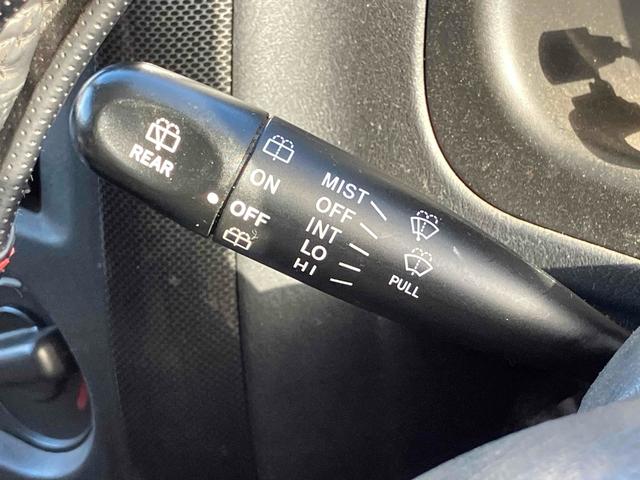 ジムニー ワイルドウインド 4WD ナビ キーレスエントリー 電動格納ミラー シートヒーター MT 盗難防止システム ABS CD DVD再生 ミュージックプレイヤー接続可 Bluetooth ルーフレール アルミホイール(11枚目)