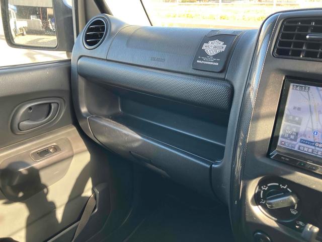 ジムニー ワイルドウインド 4WD ナビ キーレスエントリー 電動格納ミラー シートヒーター MT 盗難防止システム ABS CD DVD再生 ミュージックプレイヤー接続可 Bluetooth ルーフレール アルミホイール(38枚目)