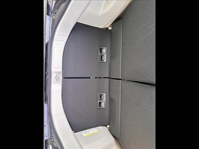 �P�C�J�t�F�O���[�v�̍݌ɂ͂Ȃ�ƂP�T�O�O��ȏ�B�l�C�̎Ԃ��I�[�����[�J�[�L�x�ɑ����Ĉ��S���đI�ׂ܂��I