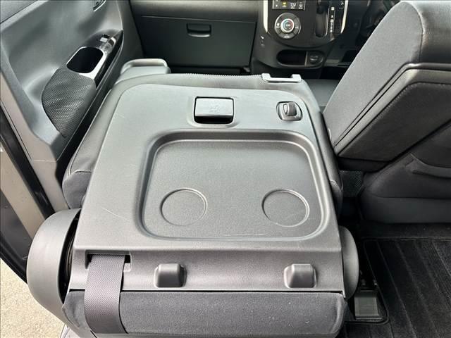 タント カスタムＸ　トップエディションＳＡＩＩ　フルセグナビ　バックカメラ　スマートキー　両側スライド片側電動ドア　衝突被害軽減ブレーキ　ＥＴＣ　ＥＣＳ　ドライブレコーダー　アイドリングストップ　ＨＩＤヘッドライト（48枚目）