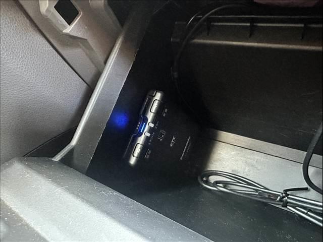 タント カスタムＸ　フルセグナビ　Ｂｌｕｅｔｏｏｔｈ付　バックカメラ　両側電動スライドドア　スマートキー　衝突被害軽減ブレーキ　クリアランスソナー　ＥＴＣ　ＥＣＳ　ドライブレコーダー　ＬＥＤヘッドライト（18枚目）