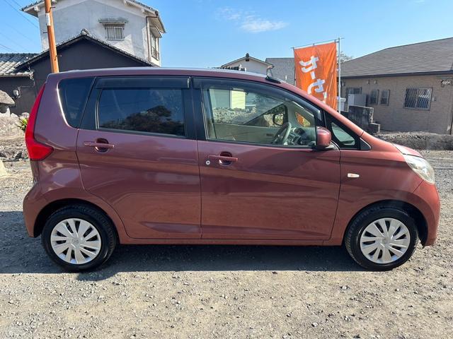 デイズ Ｊ　キーレスエントリー　電動格納ドアミラー　ベンチシート　ＣＶＴ　ＡＢＳ　運転席・助手席エアバック　ＣＤデッキ　衝突安全ボディ　エアコン　パワーステアリング　パワーウィンドウ（15枚目）