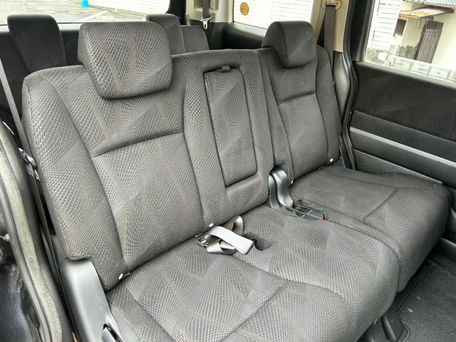 ステップワゴンスパーダ Ｓ　ナビ地デジＴＶ　バックカメラ　Ｂｌｕｅｔｏｏｔｈ　キーレスエントリー　両側電動スライドドア　オートエアコン　電動格納ドアミラー　ＨＩＤヘッドライト　アルミホイール（16枚目）