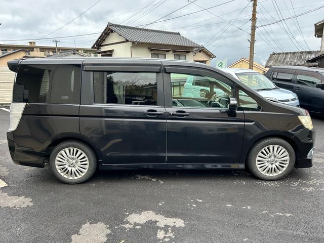 ステップワゴンスパーダ Ｓ　ナビ地デジＴＶ　バックカメラ　Ｂｌｕｅｔｏｏｔｈ　キーレスエントリー　両側電動スライドドア　オートエアコン　電動格納ドアミラー　ＨＩＤヘッドライト　アルミホイール（25枚目）