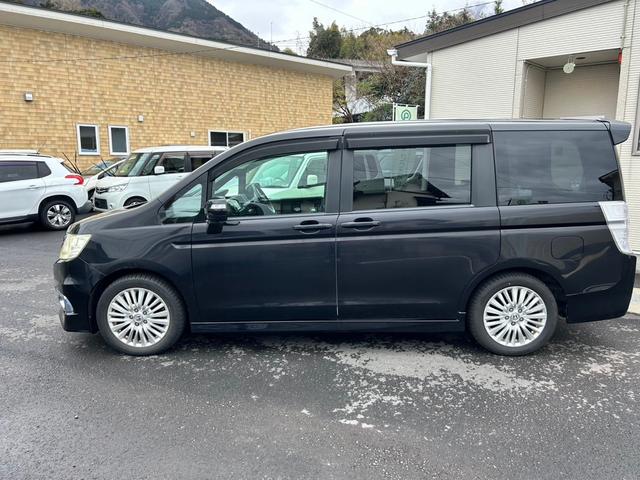 ステップワゴンスパーダ Ｓ　ナビ地デジＴＶ　バックカメラ　Ｂｌｕｅｔｏｏｔｈ　キーレスエントリー　両側電動スライドドア　オートエアコン　電動格納ドアミラー　ＨＩＤヘッドライト　アルミホイール（29枚目）