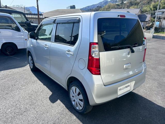 ワゴンＲ 　禁煙車　アイドリングストップ　ＥＴＣ　キーレスエントリー　ＣＤデッキ　シートヒーター　ベンチシート　電動格納ドアミラー　オートエアコン（24枚目）