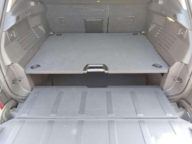 ３００８ プレミアム　後期型　禁煙車　バックカメラ　クルーズコントロール　キーレスエントリー　横滑り防止装置　サイドエアバック付　走行５６０００ｋｍ（19枚目）