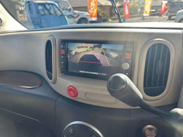 キューブ １５Ｘ　Ｖセレクション　ナビ地デジＴＶ　バックカメラ　Ｂｌｕｅｔｏｏｔｈ　インテリジェントキー　ＥＴＣ　プッシュスターター　オートエアコン　電動格納ドアミラー　ベンチシート（8枚目）