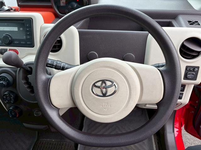 ポルテ Ｘ　禁煙車　アイドリングストップ　スマートキー　片側電動スライドドア　プッシュスターター　電動格納ドアミラー　車検令和９年１月（13枚目）