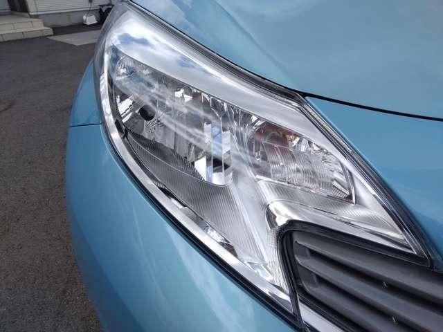 ノート Ｘ　禁煙車　アイドリングストップ　ナビ地デジＴＶ　インテリジェントキー　プッシュスターター　電動格納ドアミラー　走行７３０００ｋｍ　車検令和８年１０月　取扱説明書（27枚目）