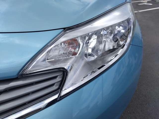 ノート Ｘ　禁煙車　アイドリングストップ　ナビ地デジＴＶ　インテリジェントキー　プッシュスターター　電動格納ドアミラー　走行７３０００ｋｍ　車検令和８年１０月　取扱説明書（28枚目）