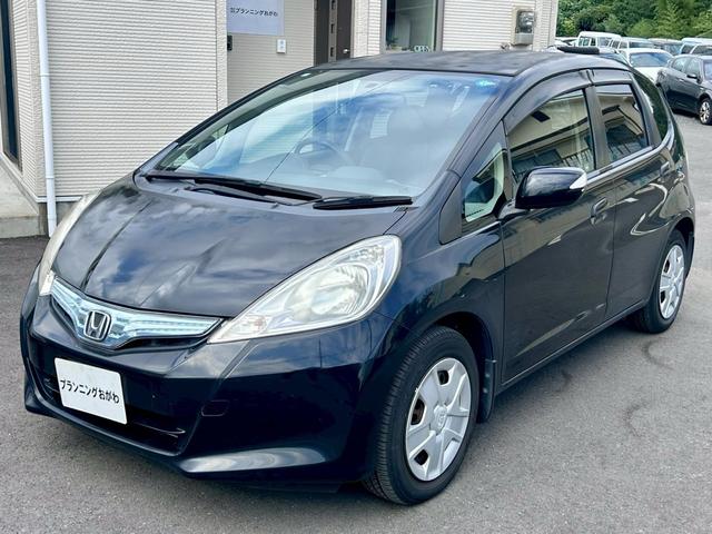 フィットハイブリッド ベースグレード　走行７３６１７ｋｍ　車検２年付　クルーズコントロール　ＥＴＣ　キーレスエントリー　ＣＤデッキ　オートエアコン　ＡＢＳ　運転席助手席エアバック（25枚目）