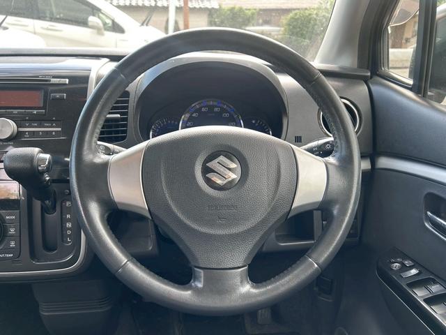 ワゴンＲスティングレー Ｘ　禁煙車　スマートキー　ＥＴＣ　プッシュスターター　電動格納ドアミラー　ベンチシート　ＨＩＤヘッドライト　エアコン修理済　バッテリー新品　車検２年付　タイミングチェーン（12枚目）