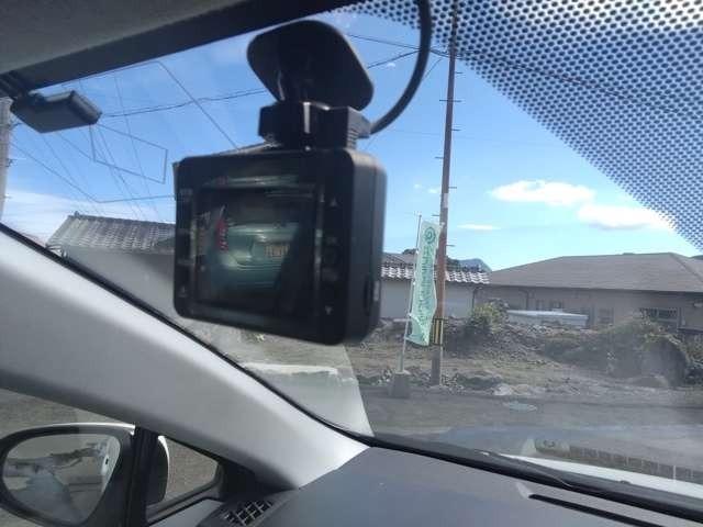 アクア Ｓ　車検２年付　タイヤ４本新品　令和６年８月ＨＶバッテリー交換済　ナビ地デジＴＶ　バックカメラ　ＥＴＣ　ドライブレコーダー　スマートキー　プッシュスターター　シートヒーター（9枚目）