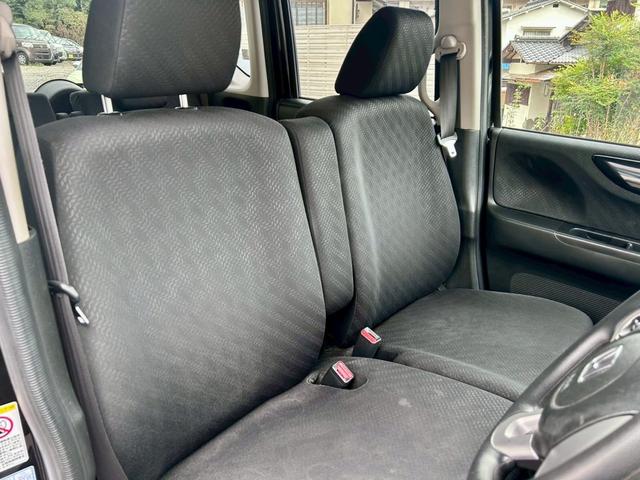 Ｎ－ＢＯＸカスタム Ｇ　４ＷＤ　車検２年付　禁煙車　片側電動スライドドア　スマートキー　ＥＴＣ　プッシュスターター　電動格納ドアミラー　ベンチシート　ＨＩＤヘッドライト　純正エアロ　純正アルミホイール（14枚目）