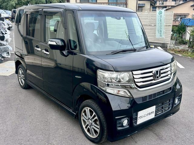Ｎ－ＢＯＸカスタム Ｇ　４ＷＤ　車検２年付　禁煙車　片側電動スライドドア　スマートキー　ＥＴＣ　プッシュスターター　電動格納ドアミラー　ベンチシート　ＨＩＤヘッドライト　純正エアロ　純正アルミホイール（21枚目）