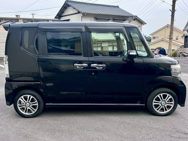 Ｎ－ＢＯＸカスタム Ｇ　４ＷＤ　車検２年付　禁煙車　片側電動スライドドア　スマートキー　ＥＴＣ　プッシュスターター　電動格納ドアミラー　ベンチシート　ＨＩＤヘッドライト　純正エアロ　純正アルミホイール（22枚目）
