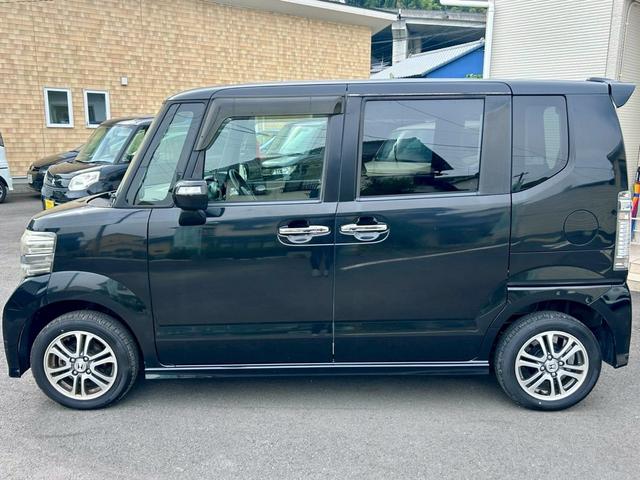 Ｎ－ＢＯＸカスタム Ｇ　４ＷＤ　車検２年付　禁煙車　片側電動スライドドア　スマートキー　ＥＴＣ　プッシュスターター　電動格納ドアミラー　ベンチシート　ＨＩＤヘッドライト　純正エアロ　純正アルミホイール（26枚目）
