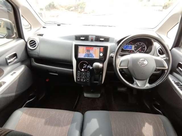 当店は業者ＡＡ、ディーラーさんの下取りをメインに良質な車を選んで仕入れています。入庫点検〜展示〜納車前点検〜納車を実施、安くても安心して乗れる車を提供します。