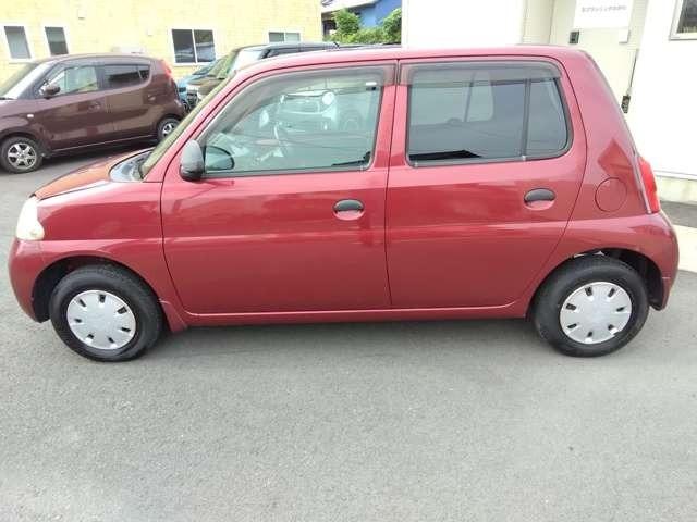 エッセ D 5速ミッション 車検2年付 走行110159km 禁煙車 CDデッキ 運転席助手席エアバック(20枚目)