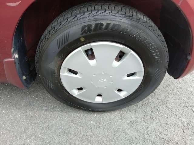 エッセ D 5速ミッション 車検2年付 走行110159km 禁煙車 CDデッキ 運転席助手席エアバック(25枚目)