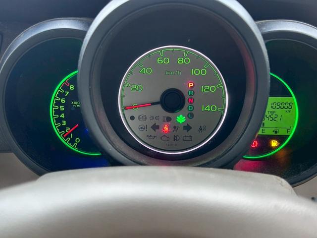 Ｎ－ＢＯＸ Ｇ・Ｌパッケージ　禁煙車　ナビ地デジＴＶ　バックカメラ　片側電動スライドドア　スマートキー　プッシュスターター　白革調シートカバー　社外アルミホイール　車検２年付（10枚目）