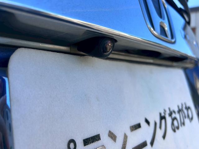 Ｎ－ＯＮＥ プレミアム　ツアラー・Ｌパッケージ　４ＷＤターボ　禁煙車　ナビ地デジＴＶ　バックカメラ　Ｂｌｕｅｔｏｏｔｈ　スマートキー　ＥＴＣ　プッシュスターター　ＨＩＤヘッドライト　純正アルミ（13枚目）