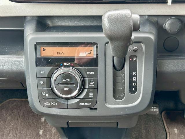 モコ Ｘ　禁煙車　車検２年付　インテリジェントキー　プッシュスターター　電動格納ドアミラー　オートエアコン　ベンチシート　エアロ　取扱説明書（8枚目）