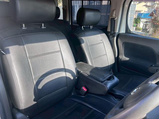 キューブ ライダー 禁煙車 走行69030km ナビ地デジTV インテリジェントキー ベンチシート 黒革調シートカバー ダウンサス 純正エアロ 純正アルミホイール(13枚目)