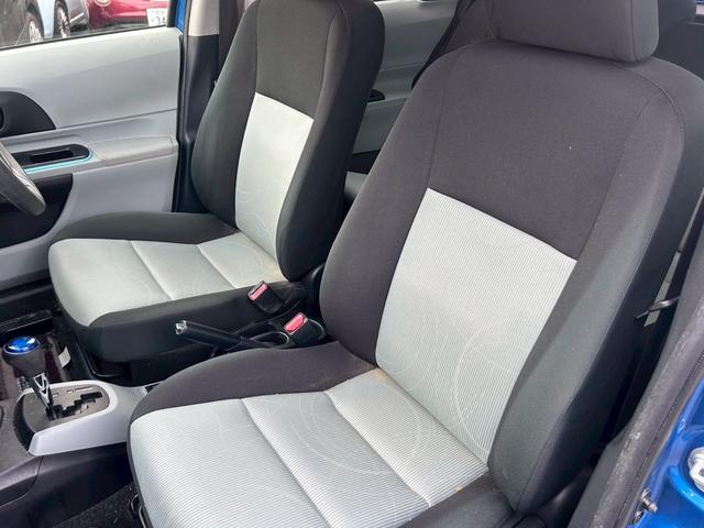 アクア Ｓ　車検２年付　禁煙車　ナビ地デジＴＶ　バックカメラ　ＥＴＣ　スマートキー　プッシュスターター　電動格納ドアミラー　オートエアコン（18枚目）