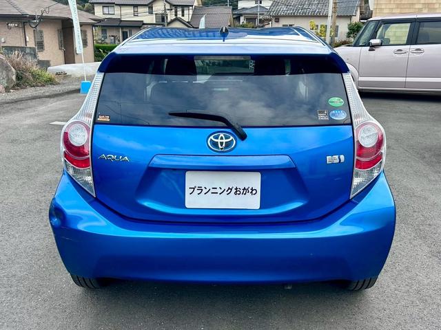 アクア Ｓ　車検２年付　禁煙車　ナビ地デジＴＶ　バックカメラ　ＥＴＣ　スマートキー　プッシュスターター　電動格納ドアミラー　オートエアコン（23枚目）
