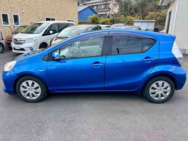 アクア Ｓ　車検２年付　禁煙車　ナビ地デジＴＶ　バックカメラ　ＥＴＣ　スマートキー　プッシュスターター　電動格納ドアミラー　オートエアコン（26枚目）