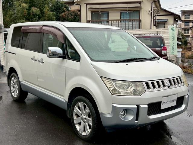 デリカＤ：５ シャモニー　車検２年付　８人乗り　ナビ地デジＴＶ　サイド・フロント・バックカメラ　ＥＴＣ　スマートキー　両側電動スライドドア　クルーズコントロール　ＨＩＤヘッドライト　純正アルミホイール（22枚目）