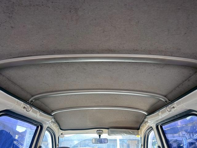 ハイゼットカーゴ スペシャル　ハイルーフ　車検２年付　オートマ車　ＵＳＢ付ＣＤステレオ　エアコン付　両側スライドドア（16枚目）