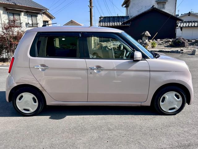 �ۏؕt���B�B�Ώۉӏ��̓G���W���Ȃǎ�v���ʂɌ���܂��B����ȊO�̍��ڂ́A�X�^�b�t�ɂ��m�F�������B���ۏؗ����́A�ԗ��{�̉��i�Ɋ܂܂�Ă��܂��B