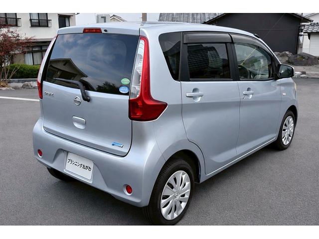 デイズ Ｓ　走行６４８０４ｋｍ　車検２年付　ナビ　Ｂｌｕｅｔｏｏｔｈ　キーレスエントリー　ＥＴＣ　ベンチシート　アイドリングストップ（15枚目）