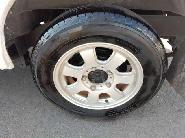 ジムニー インタークーラーターボ　４ＷＤ　パノラミックルーフ　車検２年付　５速ミッション　タイミングベルト・ウォーターポンプ交換　純正ボディサイドステッカー製作貼付（20枚目）