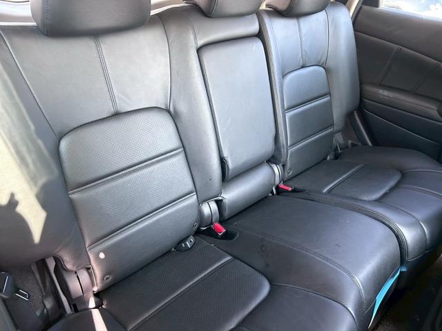 �ۏؕt���B�B�Ώۉӏ��̓G���W���Ȃǎ�v���ʂɌ���܂��B����ȊO�̍��ڂ́A�X�^�b�t�ɂ��m�F�������B���ۏؗ����́A�ԗ��{�̉��i�Ɋ܂܂�Ă��܂��B