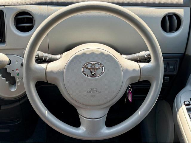 シエンタ Ｘ　Ｓエディション　禁煙車　車検令和９年４月　ナビ地デジＴＶ　バックカメラ　ＥＴＣ　キーレスエントリー　両側スライドドア　７人乗り　純正エアロ（12枚目）