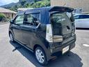 当店にて購入頂いた車は、その車にお客様が乗られてる間は無料でエンジンオイルを交換致します(年2回迄、銘柄指定不可、ご来店が可能な方に限ります)。オイル代はバカになりません。大好評!