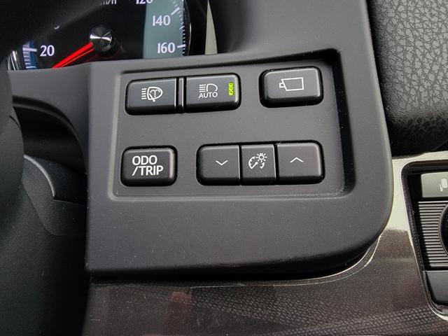 クラウンハイブリッド アスリートG 黒本革 ウッドコンビステアリング スパッタリング18インチ LEDフォグ 前後ドラレコ 全周囲モニター Bluetooth USB シートメモリー シートエアコン イージークローザー TVキャンセラー(13枚目)