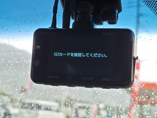 クラウンハイブリッド アスリートG 黒本革 ウッドコンビステアリング スパッタリング18インチ LEDフォグ 前後ドラレコ 全周囲モニター Bluetooth USB シートメモリー シートエアコン イージークローザー TVキャンセラー(14枚目)