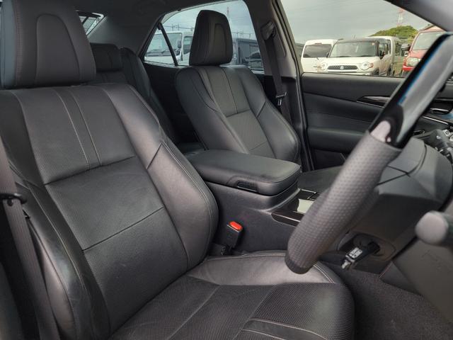 クラウンハイブリッド アスリートG 黒本革 ウッドコンビステアリング スパッタリング18インチ LEDフォグ 前後ドラレコ 全周囲モニター Bluetooth USB シートメモリー シートエアコン イージークローザー TVキャンセラー(34枚目)